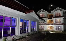 Spangle Wings Resort Baranti